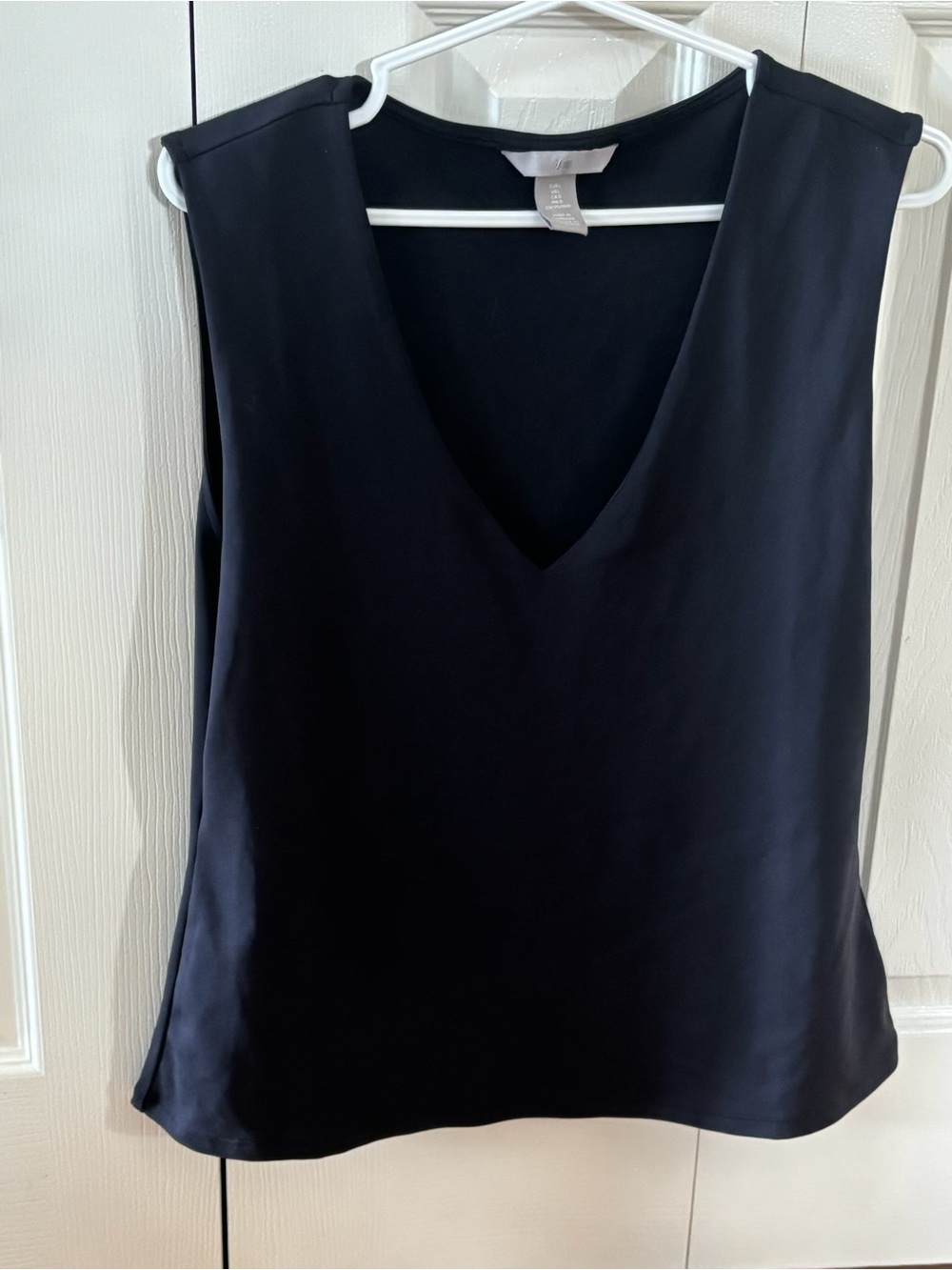 H&M Black V-Neck